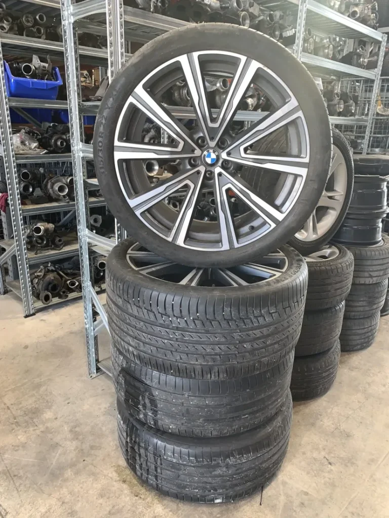 ΖΑΝΤΟΛΑΣΤΙΧΑ BMW X5-G05 X6-G06 (ΚΩΔ. ΑΝΤΑΛ. 8072001)