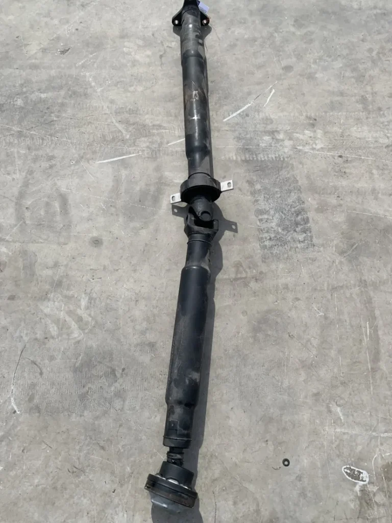 ΚΕΝΤΡΙΚΟΣ ΑΡΘΡΩΤΟΣ ΑΞΟΝΑΣ ΧΕΙΡΟΚΙΝΗΤΟ ΚΙΒΩΤΙΟ ΤΑΧΥΤΗΤΩΝ BMW ΣΕΙΡΑ 3 E90 E91 E92 E93 (ΚΩΔ. ΑΝΤΑΛ. 2283660)