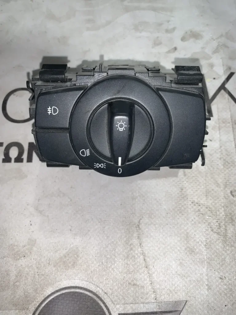 ΔΙΑΚΟΠΤΗΣ ΦΩΤΩΝ ΜΕ ΠΡΟΒΟΛΕΑ ΟΜΙΧΛΗΣ BMW E81 E82 E87 E87 LCI F88 F90 F91 F92 F93 X1 E84 (6932799)