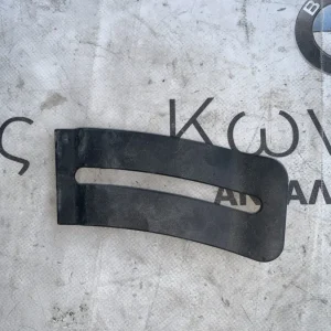 ΔΙΑΚΟΣΜΗΤΙΚΟ ΚΑΛΥΜΜΑ ΠΟΡΤ ΜΠΑΓΚΑΖ BMW ΣΕΙΡΑ 5 G30 G31 (ΚΩΔ. ΑΝΤΑΛ. 7387522)