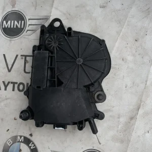 ΜΟΤΕΡ ΚΛΕΙΔΑΡΙΑΣ ΠΟΡΤ ΜΠΑΓΚΑΖ BMW ΣΕΙΡΑ 5, 6 G30 G31 G32 GT (ΚΩΔ. ΑΝΤΑΛ. 7411760)