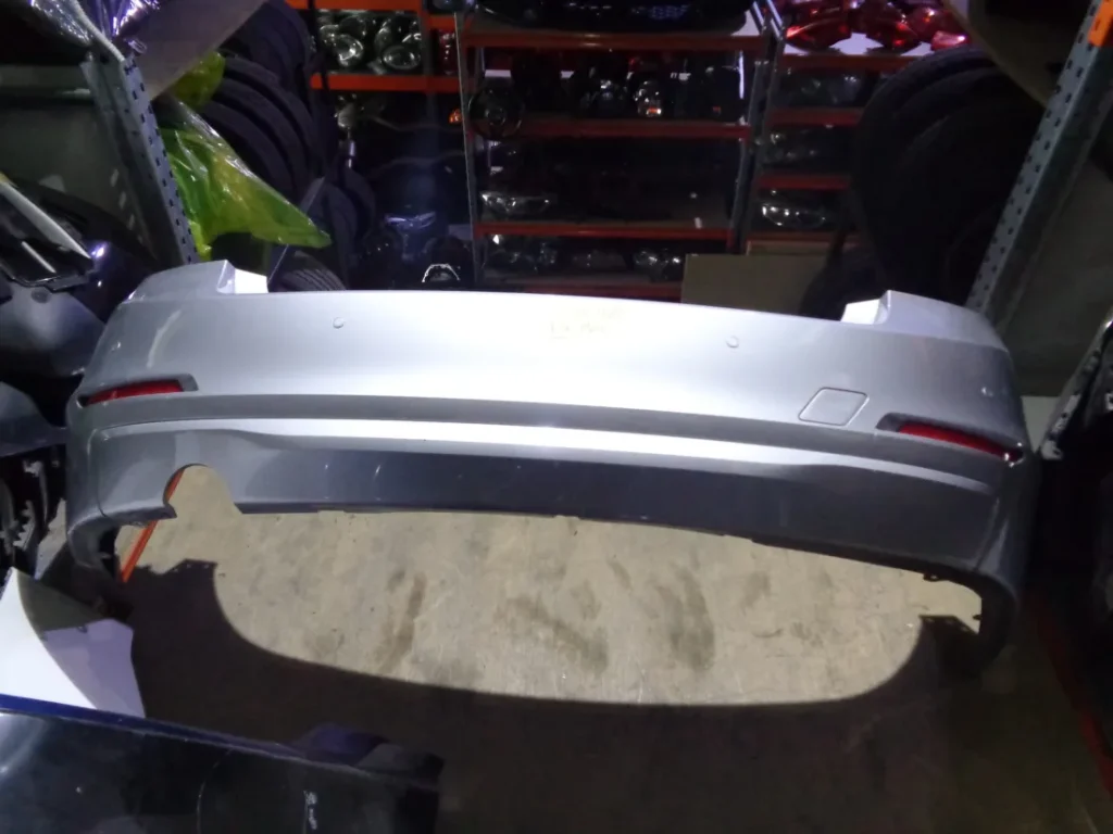 ΠΡΟΦΥΛΑΚΤΗΡΑΣ ΠΙΣΩ (REAR BUMPER) ΜΕ PDC BMW F30 ΣΕΙΡΑ 3