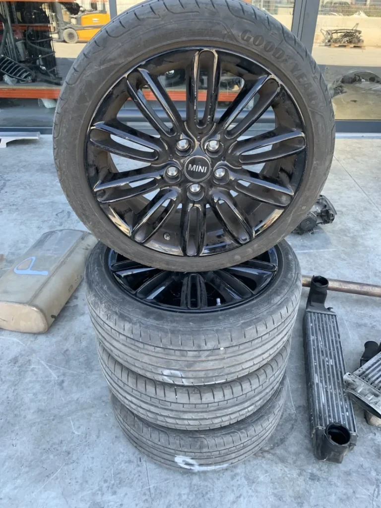 ΖΑΝΤΟΛΑΣΤΙΧΑ MINI COOPER F55 F56 F57 (ΚΩΔ. ΑΝΤΑΛ. 6856099)