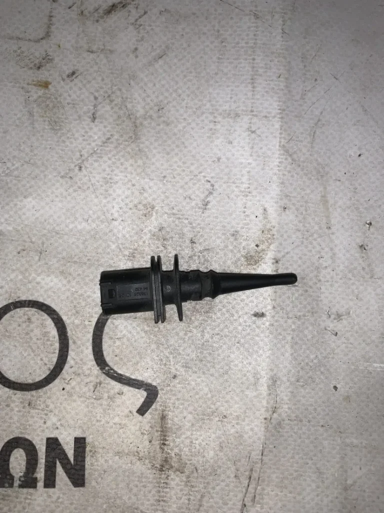 ΑΙΣΘΗΤΗΡΑΣ ΕΞΩΤΕΡΙΚΗΣ ΘΕΡΜΟΚΡΑΣΙΑΣ BMW ΣΕΙΡΑ 1, 3, 5 F20 F21 F22 F23 E90 E91 E92 E93 F30 F31 F34 GRAN TURISMO F10 F11 G30 G31 (ΚΩΔ. ΑΝΤΑΛ. 13632694432)