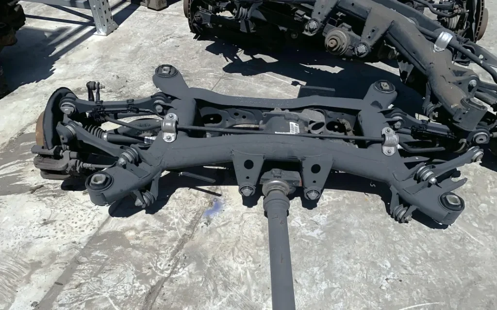 ΚΟΜΠΛΕ ΓΕΦΥΡΑ ΠΙΣΩ ΜΕ ΔΙΑΦΟΡΙΚΟ BMW ΣΕΙΡΑ 1, 2, 3, 4 (ΚΩΔ. ΑΝΤΑΛ. 7599466)