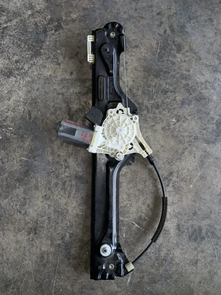 ΑΝΕΒΑΤΟΡΙ - ΓΡΥΛΟΣ ΠΑΡΑΘΥΡΟΥ ΠΙΣΩ ΑΡΙΣΤΕΡΟ BMW X6 E71 E72 HYBRID (ΚΩΔ. ΑΝΤΑΛ. 7179601 - 7197303)