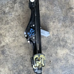 ΑΝΕΒΑΤΟΡΙ - ΓΡΥΛΟΣ ΠΑΡΑΘΥΡΟΥ ΠΙΣΩ ΔΕΞΙ BMW X4 F26 (ΚΩΔ. ΑΝΤΑΛ. 7335600 - 7335602)