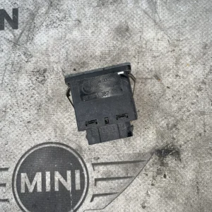 ΔΙΑΚΟΠΤΗΣ ΡΥΘΜΙΣΗΣ ΥΨΟΥΣ ΔΕΣΜΗΣ ΦΩΤΩΝ BMW ΣΕΙΡΑ 3 E36 (ΚΩΔ. ΑΝΤΑΛ. 61311387072)