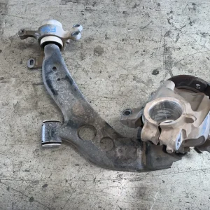 ΒΑΣΗ - ΑΝΑΡΤΗΣΗ ΕΜΠΡΟΣ ΑΡΙΣΤΕΡΑ MINI F55 F56 F57 (ΚΩΔ. ΑΝΤΑΛ. 6876643)