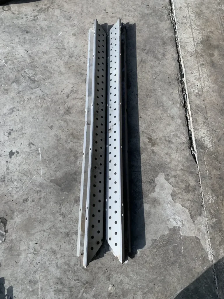 ΔΙΑΚΟΣΜΗΤΙΚΟ ΚΑΛΥΜΜΑ - ΣΚΑΛΟΠΑΤΙΑ ΔΕΞΙ ΑΡΙΣΤΕΡΟ BMW X5 E53 (ΚΩΔ. ΑΝΤΑΛ. 51718403077 - 517718403078)