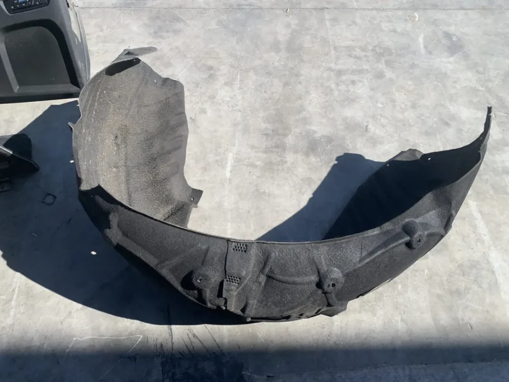 ΚΑΛΥΜΜΑ ΘΟΛΟΥ ΤΡΟΧΟΥ ΠΙΣΩ ΑΡΙΣΤΕΡΑ BMW ΣΕΙΡΑ 4 G26 GC (ΚΩΔ. ΑΝΤΑΛ. 8738049)