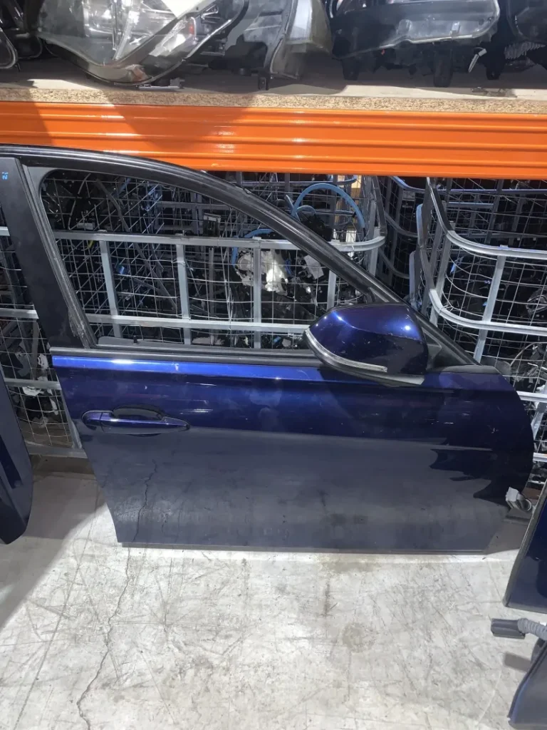 ΠΟΡΤΑ ΕΜΠΡΟΣ ΔΕΞΙΑ ΜΠΛΕ BMW F31 CARAVAN