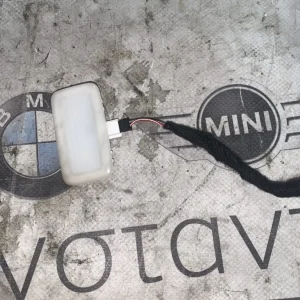 ΠΛΑΦΟΝΙΕΡΑ ΚΑΘΡΕΠΤΗ LED BMW ΣΕΙΡΑ 1, 2, 3, 4, 6, 7 (ΚΩΔ. ΑΝΤΑΛ. 9216245)