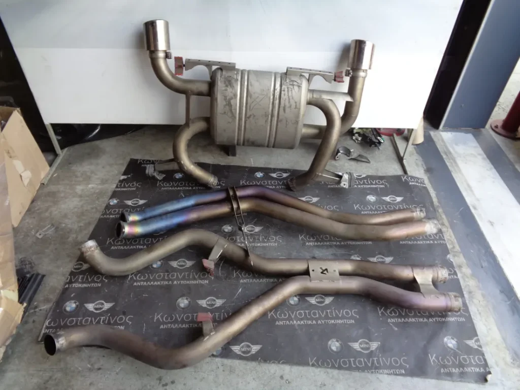 ΕΞΑΤΜΙΣΗ-ΣΩΛΗΝΩΣΕΙΣ-ΤΕΛΙΚΟ ΚΑΖΑΝΑΚΙ AKRAPOVIC BMW E90-E92-E93-E91 N54 335 ΣΕΙΡΑ 3