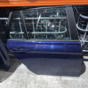 ΠΟΡΤΑ ΠΙΣΩ ΔΕΞΙΑ ΜΠΛΕ BMW ΣΕΙΡΑ 3 F31 CARAVAN
