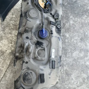 ΔΟΧΕΙΟ - ΔΕΞΑΜΕΝΗ BMW X3 G01 X4 G02 (ΚΩΔ. ΑΝΤΑΛ. 7429853)