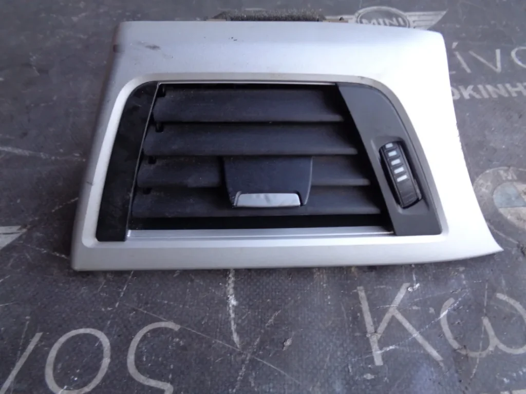 ΑΕΡΑΓΩΓΟΣ ΤΑΜΠΛΟΥ BMW F30-F3X (ΚΩΔ. ΑΝΤΑΛ.: 9218549 )