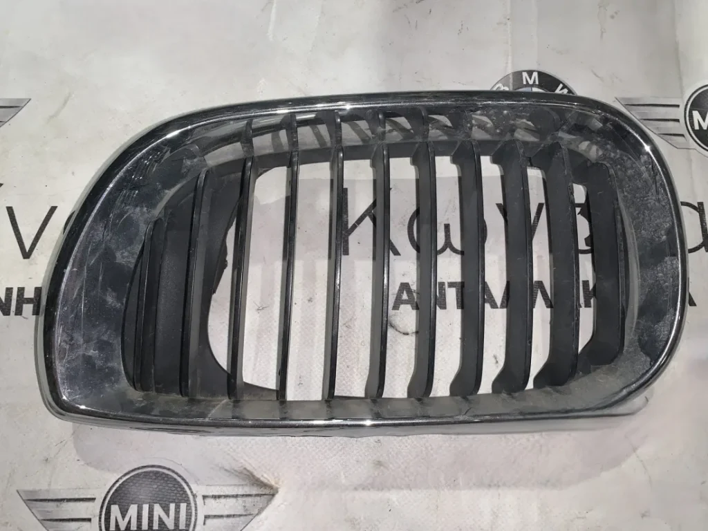 ΚΑΡΔΙΑ ΜΑΣΚΑΣ ΕΜΠΡΟΣ ΑΡΙΣΤΕΡΑ BMW ΣΕΙΡΑ 3 Ε46 (ΚΩΔ. ΑΝΤΑΛ. 51137030547)