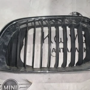 ΚΑΡΔΙΑ ΜΑΣΚΑΣ ΕΜΠΡΟΣ ΑΡΙΣΤΕΡΑ BMW ΣΕΙΡΑ 3 Ε46 (ΚΩΔ. ΑΝΤΑΛ. 51137030547)