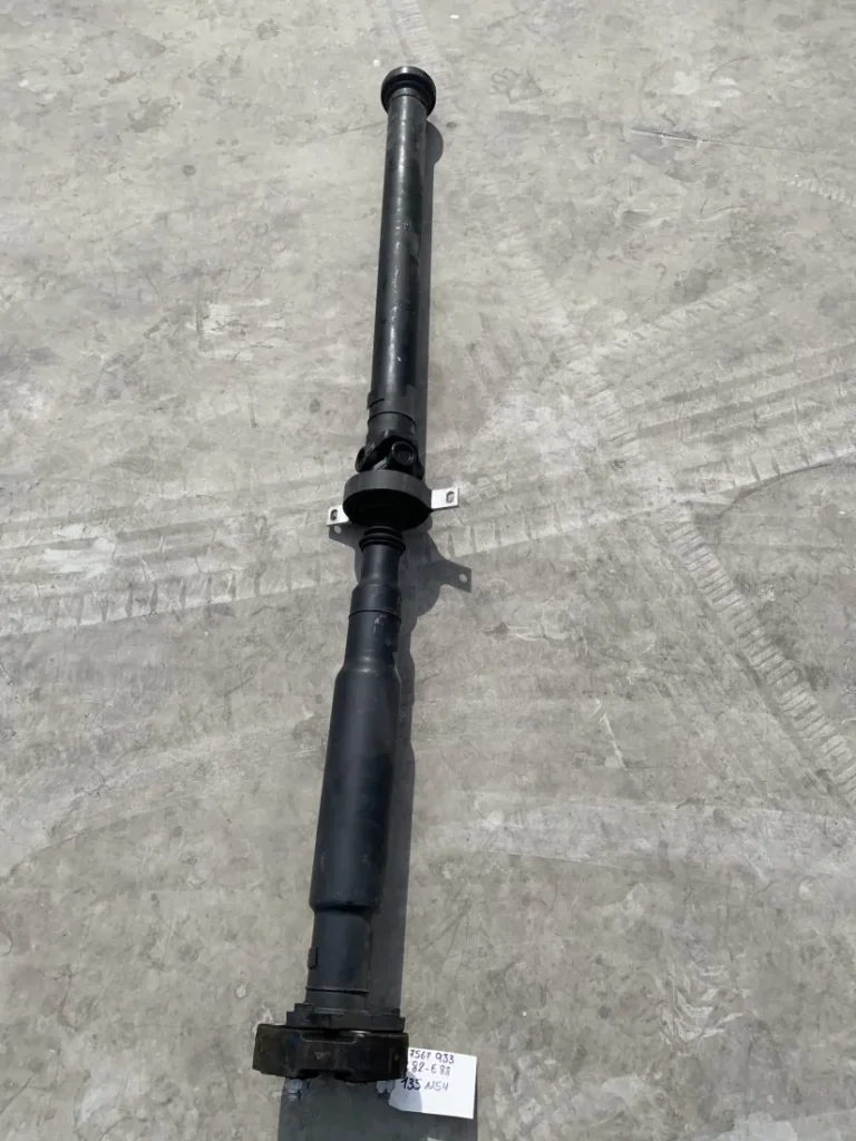 ΚΕΝΤΡΙΚΟΣ ΑΡΘΡΩΤΟΣ ΑΞΟΝΑΣ ΧΕΙΡΟΚΙΝΗΤΟ ΚΙΒΩΤΙΟ ΤΑΧΥΤΗΤΩΝ BMW ΣΕΙΡΑ 1 E82 E88 (ΚΩΔ. ΑΝΤΑΛ. 7567933)