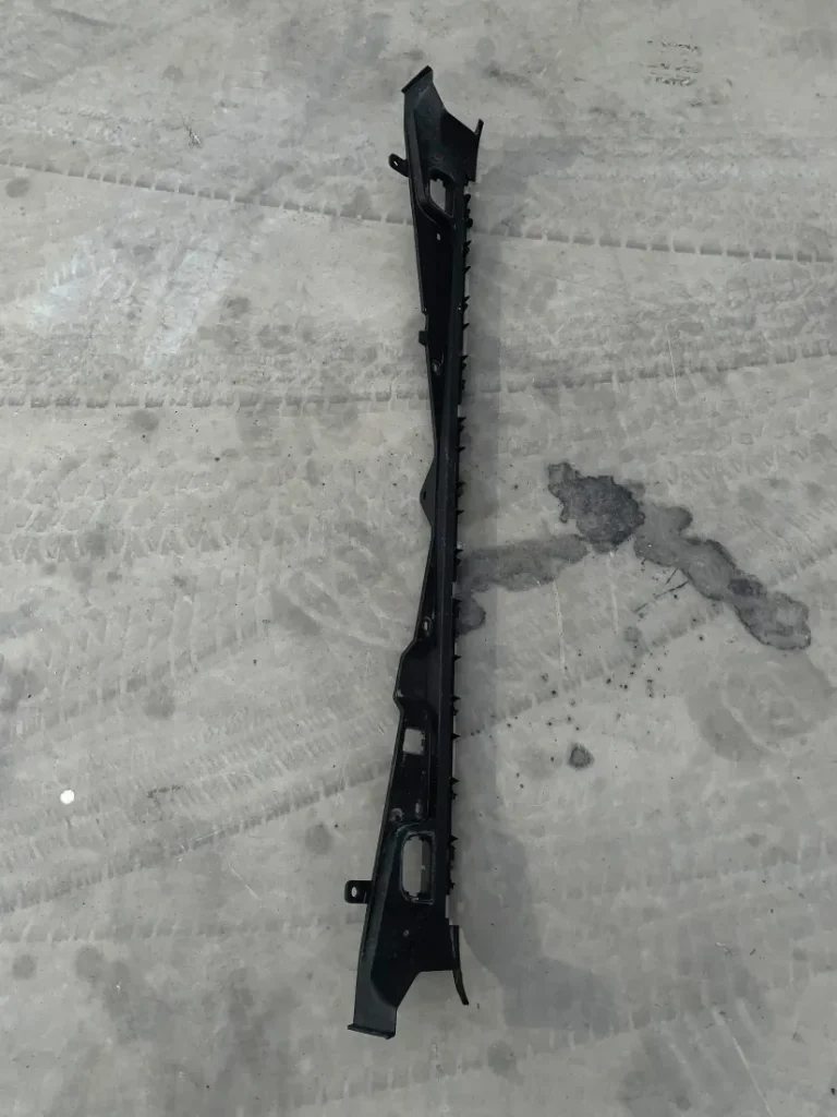 ΔΙΑΚΟΣΜΗΤΙΚΟ ΚΑΛΥΜΜΑ ΠΟΡΤ ΜΠΑΓΚΑΖ BMW X5 E53 (ΚΩΔ. ΑΝΤΑΛ. 51478244760)