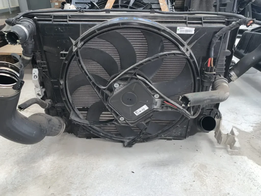 ΑΝΕΜΙΣΤΗΡΑΣ - ΒΕΝΤΙΛΑΤΕΡ BMW ΣΕΙΡΑ 1, 2, 3, 4 F20 F21 F22 F23 F30 F31 F34 GT F32 F33 F36 GC (ΚΩΔ. ΑΝΤΑΛ. 8641946)