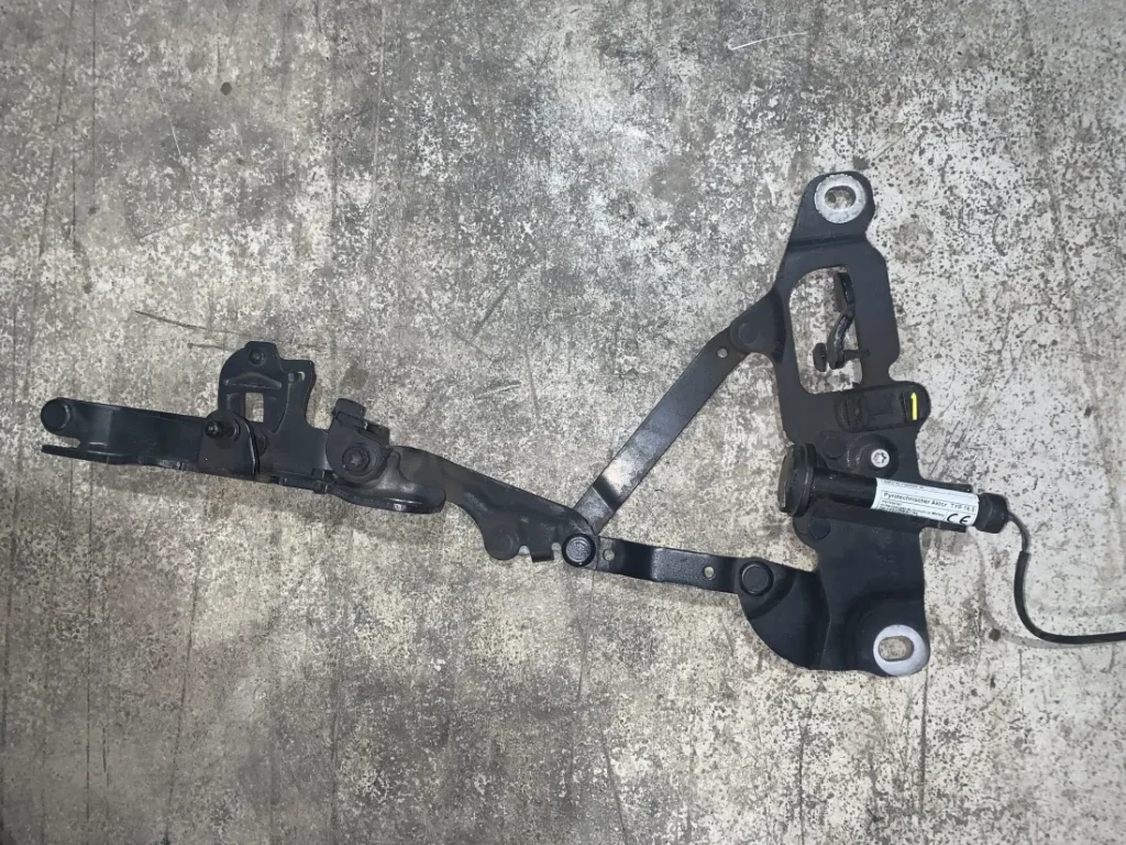 ΜΕΝΤΕΣΕΣ ΚΑΠΟΥ ΕΜΠΡΟΣ ΑΡΙΣΤΕΡΑ BMW ΣΕΙΡΑ 5, 6 F10 F11 F07 GT F12 F13 (ΚΩΔ. ΑΝΤΑΛ. 7249887)