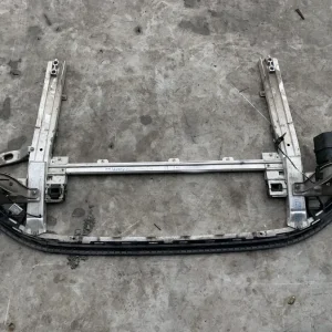 ΒΑΣΗ - ΣΤΗΡΙΓΜΑ ΠΡΟΦΥΛΑΚΤΗΡΑ ΕΜΠΡΟΣ BMW ΣΕΙΡΑ 2 F45 A.T. F46 G.T. X1 F48 F49 X2 F39 (ΚΩΔ. ΑΝΤΑΛ. 511110031013)