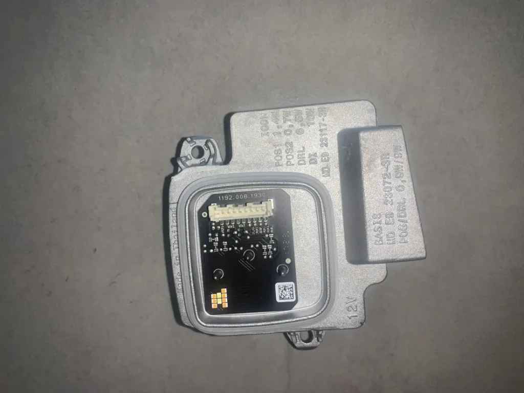 ΕΓΚΕΦΑΛΟΣ ΦΑΝΑΡΙΟΥ BMW ΣΕΙΡΑ 4 G22 (ΚΩΔ. ΑΝΤΑΛ. 11920081930)