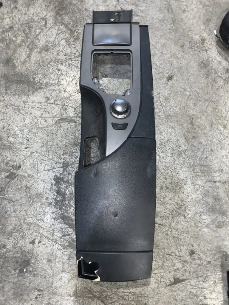 ΚΕΝΤΡΙΚΗ ΚΟΝΣΟΛΑ - ΤΕΜΠΕΛΗΣ BMW ΣΕΙΡΑ 5 E60