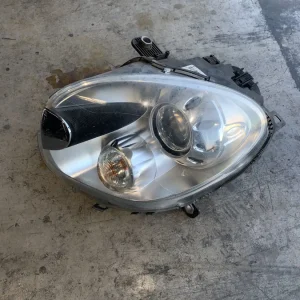 ΠΡΟΒΟΛΕΑΣ ΕΜΠΡΟΣ ΦΩΤΑ BI-XENON ΑΡΙΣΤΕΡΑ MINI R60 R61 (ΚΩΔ. ΑΝΤΑΛ. 9801039)