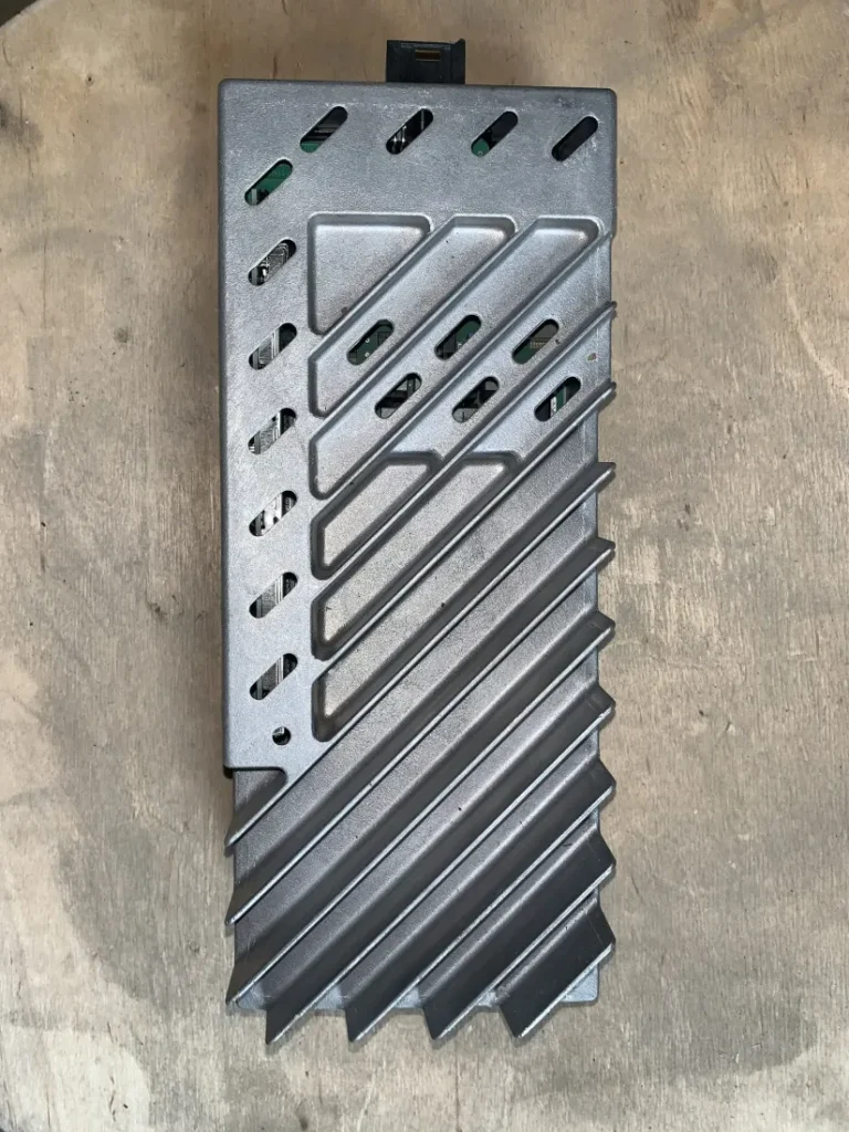 ΕΝΙΣΧΥΤΗΣ HARMAN KARDON ΣΥΣΤΗΜΑ ΗΧΟΥ BMW ΣΕΙΡΑ 3, 4 F30 F31 F34 GT F32 F33 F36 GC M3 F80 (ΚΩΔ. ΑΝΤΑΛ. 9393186)