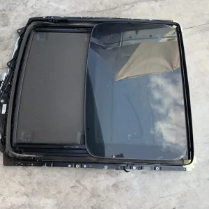 ΗΛΙΟΡΟΦΗ BMW ΣΕΙΡΑ 7 F01 F02 F03 F04 HYBRID (ΚΩΔ. ΑΝΤΑΛ. 7903816)