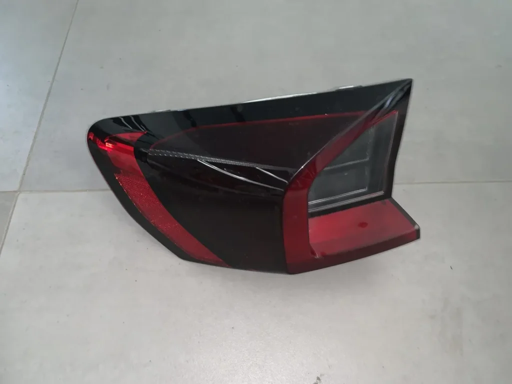 ΦΑΝΑΡΙ ΠΙΣΩ ΑΡΙΣΤΕΡΟ BMW iX1 U11 (ΚΩΔ. ΑΝΤΑΛ. 9465351)