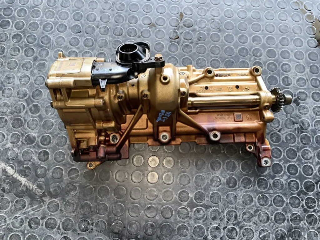 ΑΝΤΛΙΑ ΛΑΔΙΟΥ - ΜΟΝΑΔΑ ΑΞΟΝΑ ΕΞΙΣΟΡΡΟΠΗΣΗΣ BMW ΣΕΙΡΑ 1, 2, 3, 4, 5 (ΚΩΔ. ΑΝΤΑΛ. 11277632111 - 11417610378)