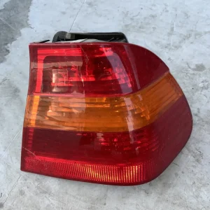 ΠΙΣΩ ΦΑΝΑΡΙ BMW ΣΕΙΡΑ 3 E46 (63218383100)