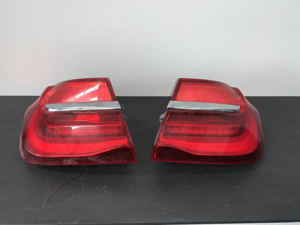 ΦΑΝΑΡΙΑ ΠΙΣΩ BMW ΣΕΙΡΑ 7 G11 G12 (7342963-7342964)