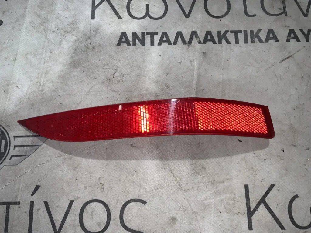 ΑΝΑΚΛΑΣΤΗΡΑΣ ΦΩΤΟΣ ΠΡΟΦΥΛΑΚΤΗΡΑ ΠΙΣΩ ΔΕΞΙΑ BMW X1 F48 F49 (ΚΩΔ. ΑΝΤΑΛ. 7355548)