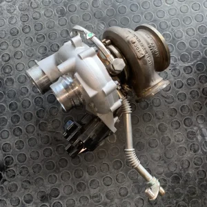 ΣΤΡΟΒΙΛΟΣΥΜΠΙΕΣΤΗΣ - ΤΟΥΡΜΠΙΝΑ BMW M5 F90 M8 F91 F92 F93 X5 M F95 X6 M F96 (ΚΩΔ. ΑΝΤΑΛ. 7852373)