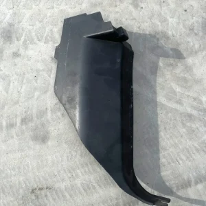 ΔΙΑΚΟΣΜΗΤΙΚΟ ΚΑΛΥΜΜΑ ΚΟΛΟΝΑΣ ΔΕΞΙΑ BMW X5 E53 (ΚΩΔ. ΑΝΤΑΛ. 51438250182)