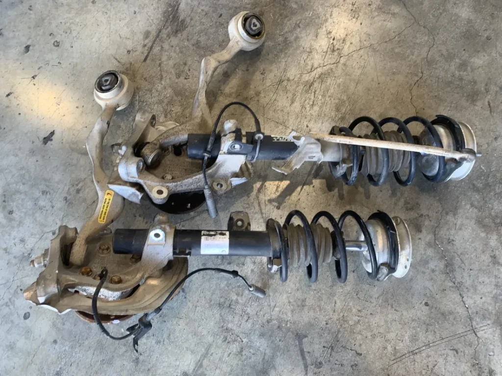 ΑΜΟΡΤΙΣΕΡ ΕΜΠΡΟΣ BMW ΣΕΙΡΑ 1, 3 E81 E87 E82 E88 E90 E91 E92 E93 (ΚΩΔ. ΑΝΤΑΛ. 31316771724 - 31316771723)