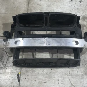 ΜΕΤΩΠΗ ΚΑΙ ΤΡΑΒΕΡΣΑ ΚΟΜΠΛΕ BMW X3 F25 X4 F26 (ΚΩΔ. ΑΝΤΑΛ. 7371990)