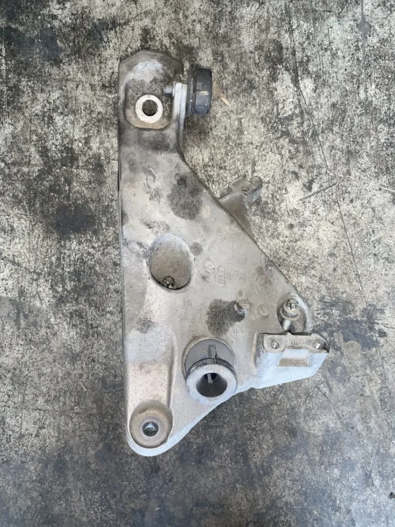 ΒΑΣΗ - ΣΤΗΡΙΓΜΑ ΜΗΧΑΝΗΣ BMW X5 F15 X6 F16 (ΚΩΔ. ΑΝΤΑΛ. 22116859785)