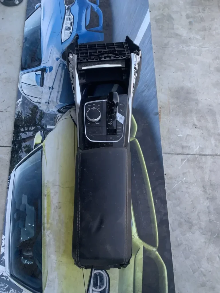 ΚΕΝΤΡΙΚΗ ΚΟΝΣΟΛΑ BMW ΣΕΙΡΑ 2, 3, 4 M2 G87 G20 G21 G28 M3 G80 G81 G22 G23 G26 GC M4 G82 G83 i3L G28 i4 G26 GC