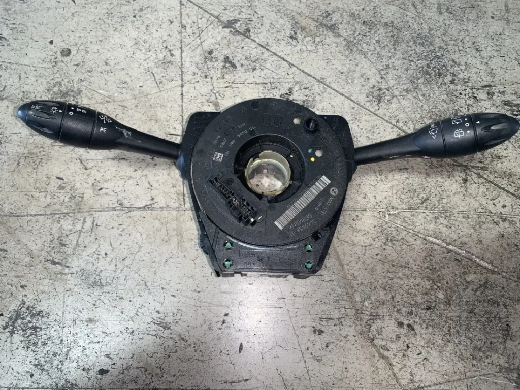 ΦΛΑΣΙΕΡΑ MINI R56 (ΚΩΔ. ΑΝΤΑΛ. 61313449458)