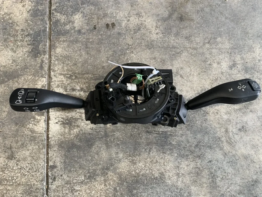 ΦΛΑΣΙΕΡΑ BMW ΣΕΙΡΑ 3, 5 E46 E39 X3 E83 X5 E53 Z4 E85 (ΚΩΔ. ΑΝΤΑΛ. 61318376443-8363669-8363668)