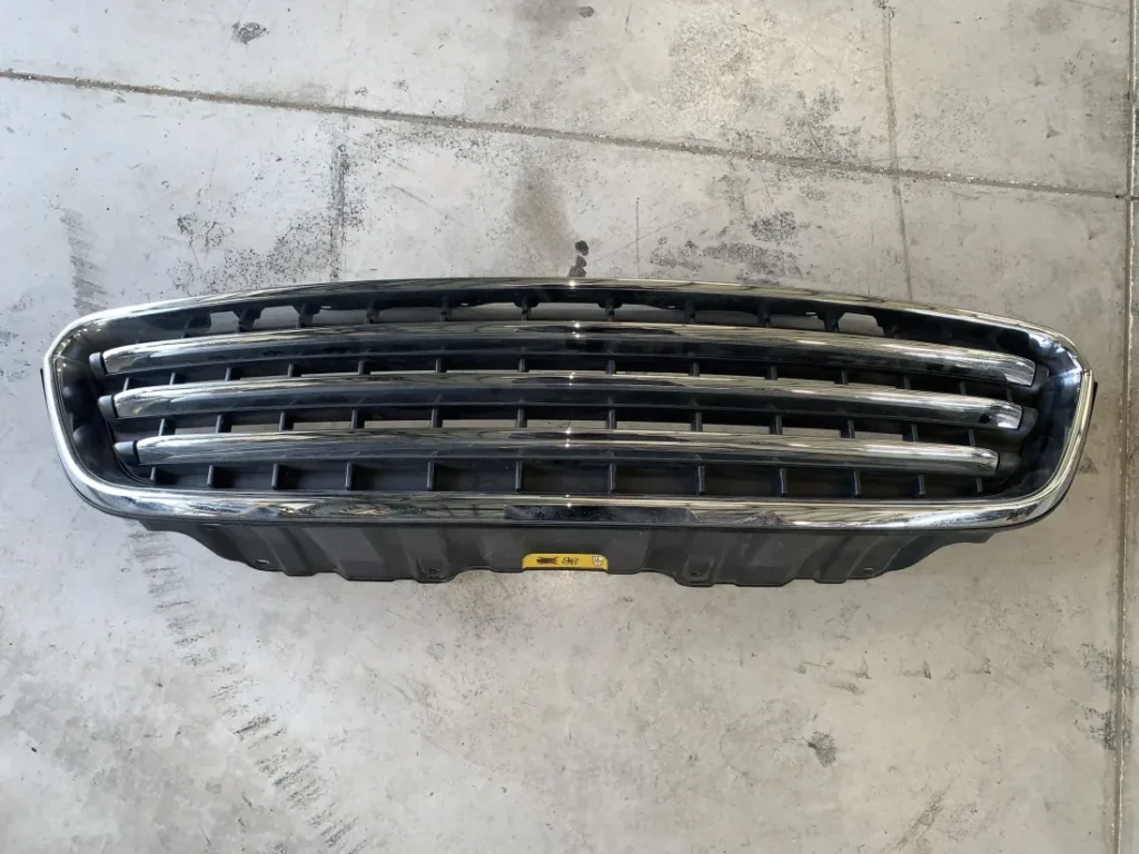 ΔΙΑΚΟΣΜΗΤΙΚΗ ΣΧΑΡΑ ΜΠΡΟΣΤΑ MINI COUNTRYMAN R60 (ΚΩΔ. ΑΝΤΑΛ. 9801581)