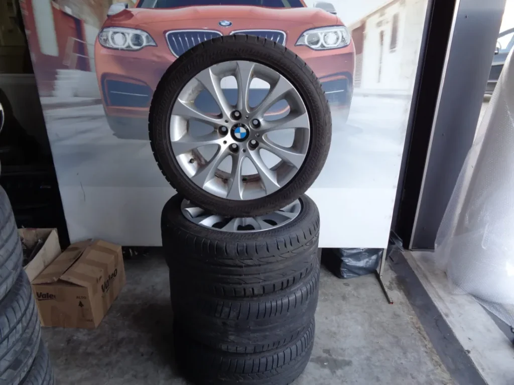 ΖΑΝΤΟΛΑΣΤΙΧΑ  BMW E90-E92-E93 17ΑΡΙΑ (ΚΩΔ. ΑΝΤΑΛ.: 6768855 )