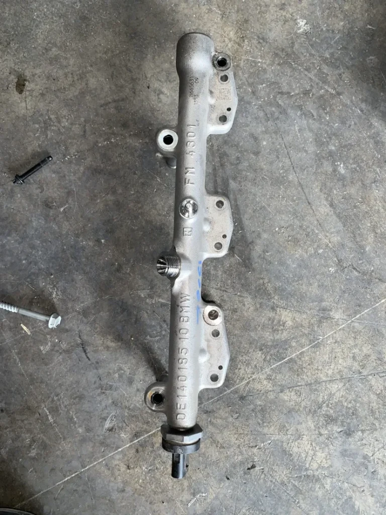 ΜΠΕΚΙΕΡΑ - ΘΑΛΑΜΟΣ ΚΑΥΣΙΜΟΥ ΥΨΗΛΗΣ ΠΙΕΣΗΣ BMW ΣΕΙΡΑ 2, 3, 4, 5, 6, 7, 8 ΜΙΝΙ (ΚΩΔ. ΑΝΤΑΛ. 8665631)