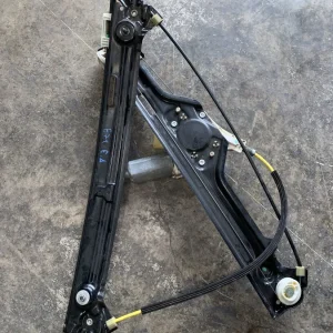 ΑΝΕΒΑΤΟΡΙ - ΓΡΥΛΟΣ ΠΑΡΑΘΥΡΟΥ ΕΜΠΡΟΣ ΔΕΞΙ BMW X6 E71 E72 HYBRID (ΚΩΔ. ΑΝΤΑΛ. 7179606 - 7197302)